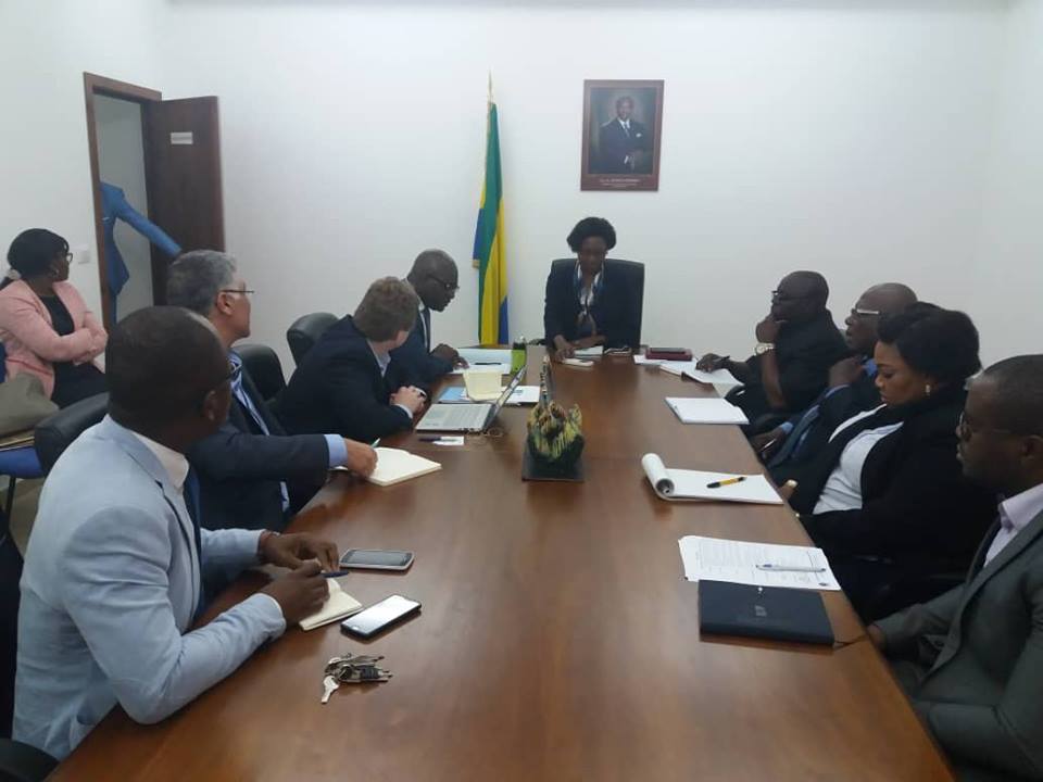 Réunion de restitution de l&rsquo;évaluation indépendante du PIQAC en présence de Mme Ndaot, ministre de l&rsquo;Industrie et de l&rsquo;entreprenariat national